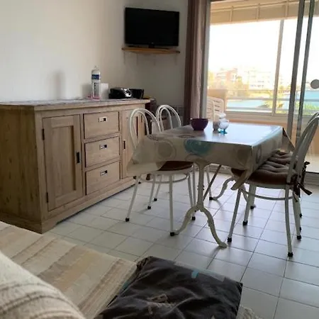 6 Pers, 2 Chambres, Terrasse, Piscine Et Parking A 50m De La Mer - Ref, Baie104 Apartment